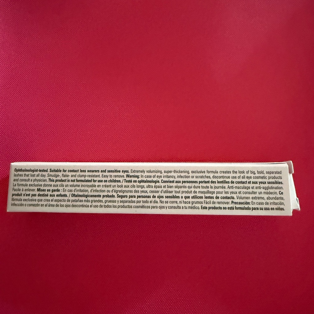 Mary Kay Ultimate Mascara - Black New in Box - Picture 2 of 3